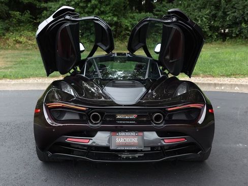 Used 2018 McLaren 720S Performance image 13