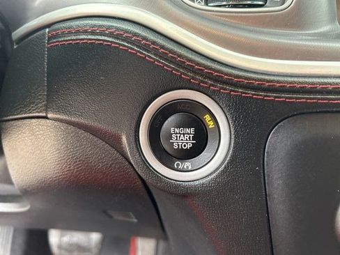Used 2022 Dodge Charger Scat Pack w/ Dynamics Package image 18