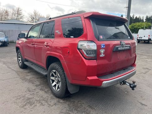 Used 2022 Toyota 4Runner TRD Off-Road image 5