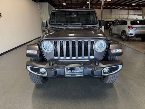 Used 2023 Jeep Wrangler Unlimited Sahara w/ Cold Weather Group AWD/4WD image 7