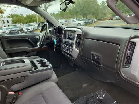 Used 2018 GMC Sierra 1500 SLE w/ SLE Value Package image 29