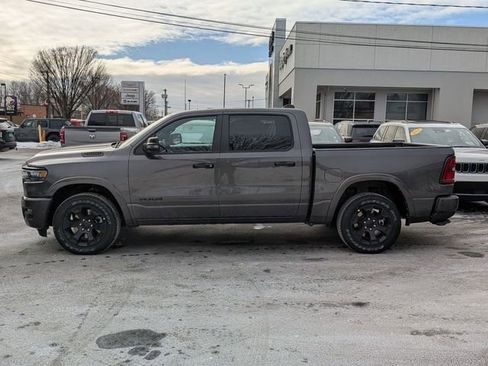 New 2026 RAM 1500 4x4 Crew Cab image 5