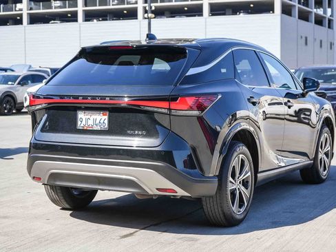 Used 2024 Lexus RX 350 Premium w/ Cold Area Package FWD image 6