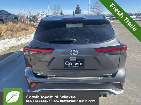 Used 2023 Toyota Highlander XSE image 5