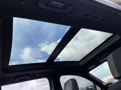 Certified 2024 Cadillac XT6 Premium Luxury w/ Technology Package image 22