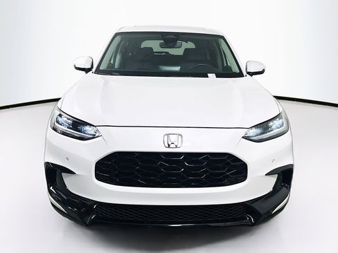 Used 2023 Honda HR-V EX-L image 2