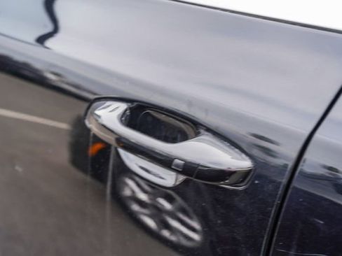 Used 2022 Kia Telluride S image 10