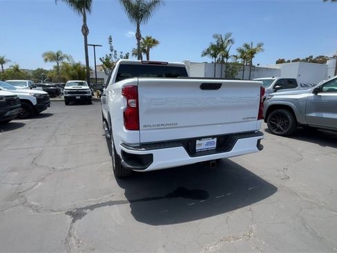 New 2025 Chevrolet Silverado 1500 Custom image 6
