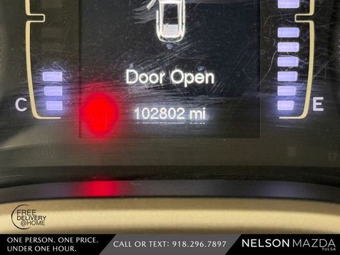 Used 2017 Jeep Cherokee Sport FWD image 24