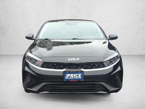 Used 2024 Kia Forte LXS image 2