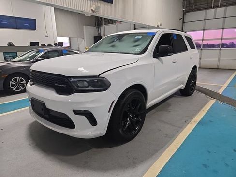 Used 2023 Dodge Durango GT AWD/4WD image 2