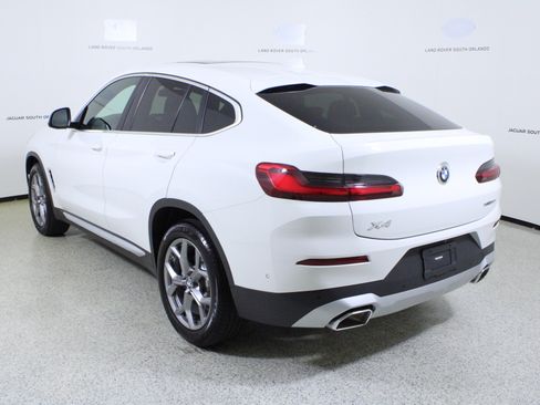 Used 2023 BMW X4 xDrive30i w/ Parking Assistance Package image 5