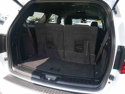 Certified 2024 Dodge Durango R/T image 9