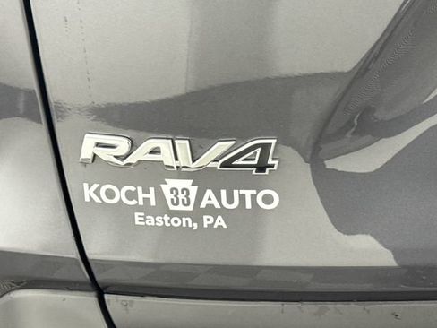 Certified 2025 Toyota RAV4 XLE AWD/4WD image 18