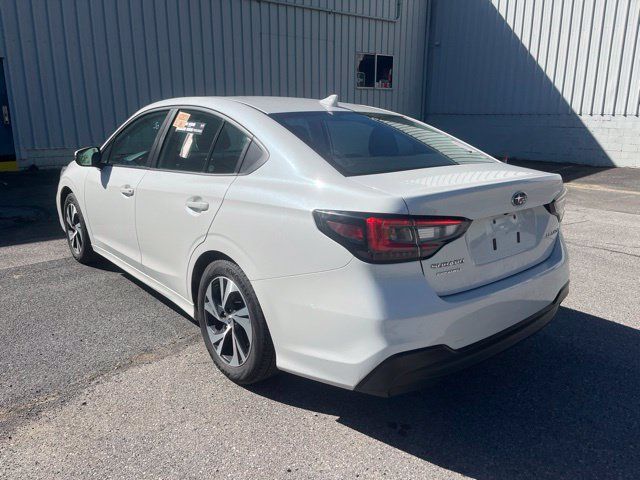 Used 2025 Subaru Legacy Premium AWD/4WD image 7