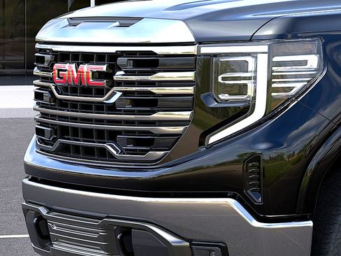New 2026 GMC Sierra 1500 SLT AWD/4WD image 13