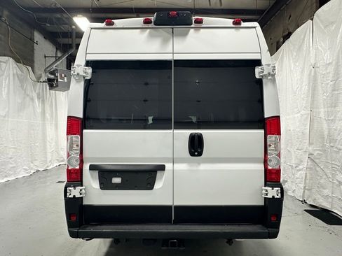 Used 2022 RAM ProMaster 3500 w/ Premium Convenience Group (B) FWD image 6