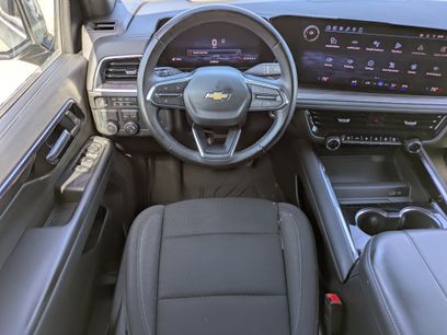 Used 2025 Chevrolet Suburban LS