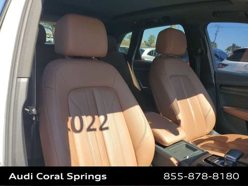 Used 2022 Audi Q5 Premium Plus image 21
