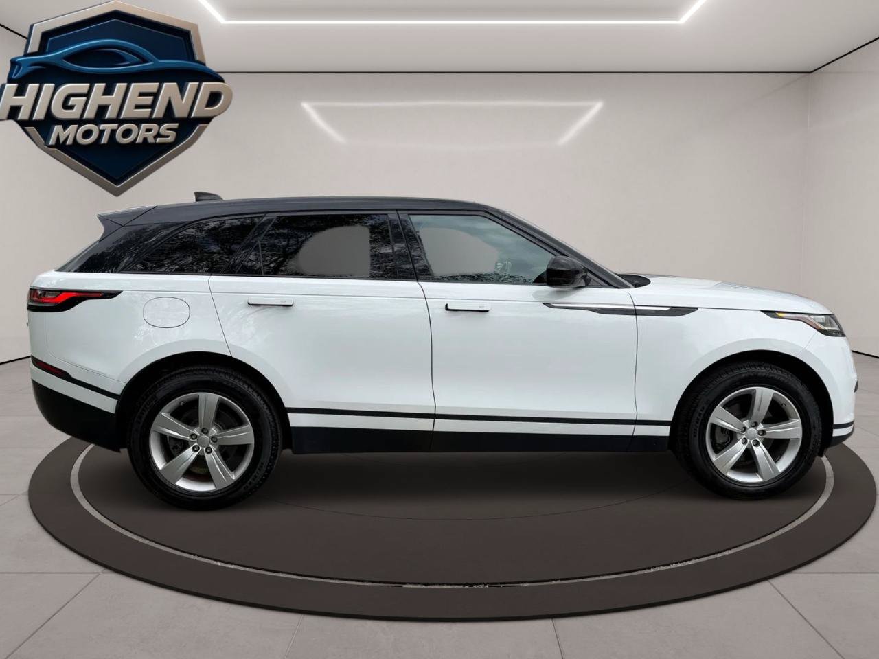 Used 2018 Land Rover Range Rover Velar S AWD/4WD image 7
