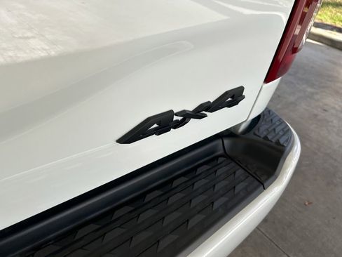 New 2026 RAM 2500 Limited image 30