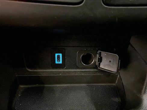 Used 2018 Ford Escape SE w/ SE Sync 3 Package image 31