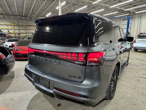 Used 2025 INFINITI QX80 Autograph w/ Premium Cargo Package image 7