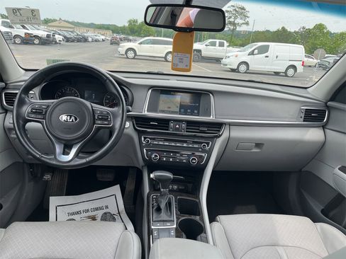 Used 2016 Kia Optima EX w/ Premium Package FWD image 13