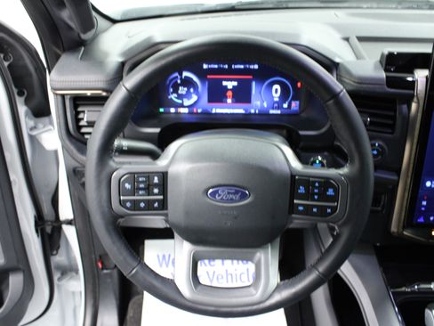 Used 2024 Ford F150 Lightning Lariat image 17