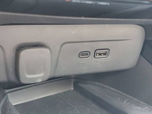 Certified 2024 Chevrolet Trax ACTIV w/ Sunroof Package FWD image 28