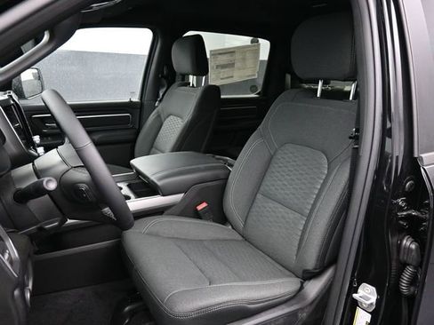 New 2026 RAM 1500 Big Horn AWD/4WD image 17