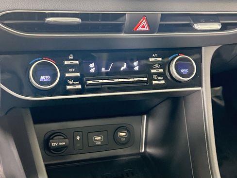 Used 2023 Hyundai Sonata Limited image 16