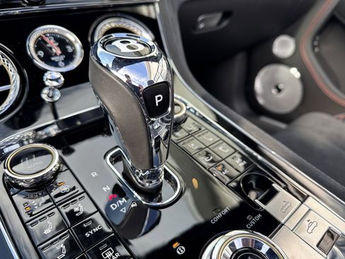 Used 2022 Bentley Continental GT Speed image 17