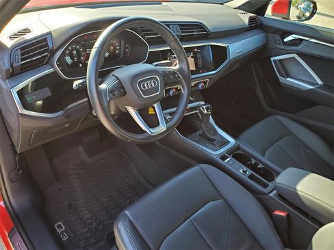 Used 2022 Audi Q3 2.0T Premium image 15