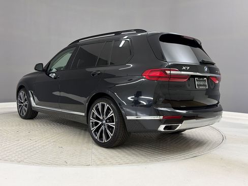 Used 2022 BMW X7 xDrive40i w/ Premium Package AWD/4WD image 3