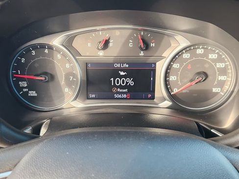 Used 2019 Chevrolet Equinox LT FWD image 15