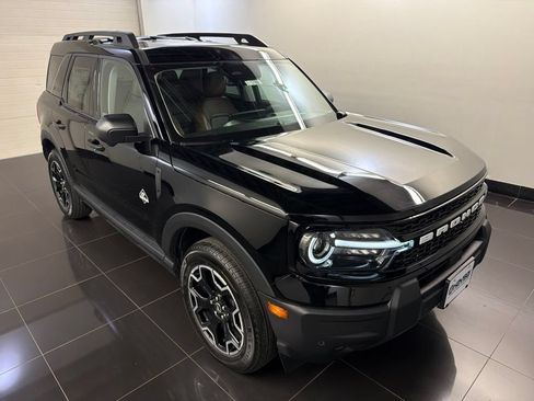 New 2026 Ford Bronco Sport Outer Banks w/ Outer Banks Tech Package+ AWD/4WD image 1