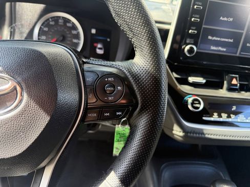 Used 2020 Toyota Corolla SE w/ Carpet Mat Package (TMS) image 24
