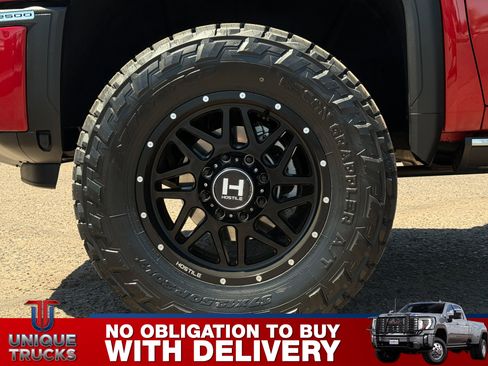 Used 2024 GMC Sierra 2500 Denali w/ Denali Reserve Package AWD/4WD image 12