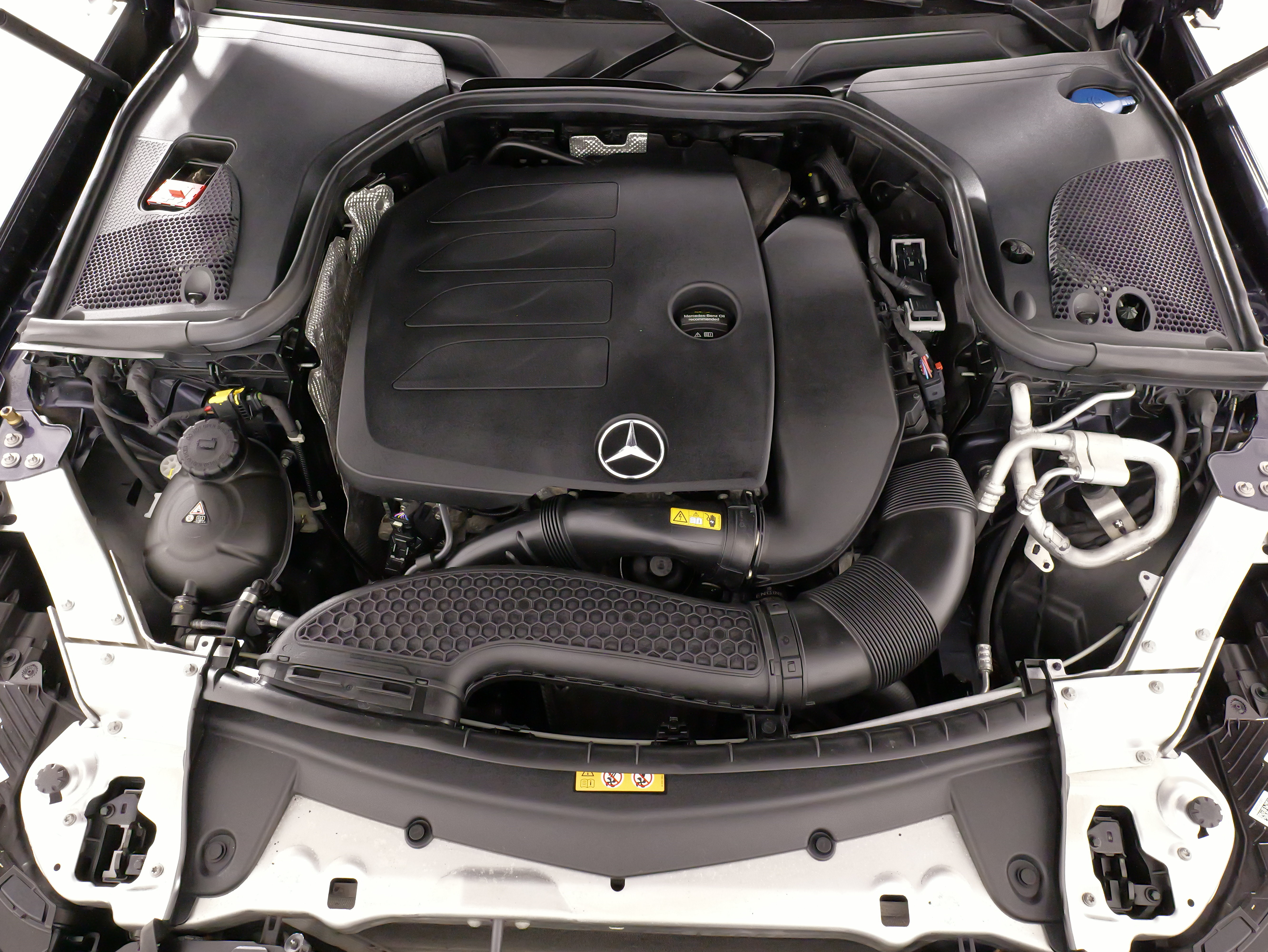 Used 2023 Mercedes-Benz E 350 4MATIC Sedan image 57