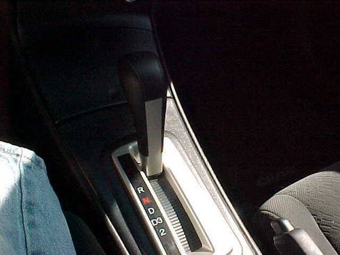 Used 2003 Honda Civic LX image 24