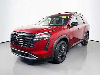 New 2026 Nissan Pathfinder SL w/ SL Premium Package