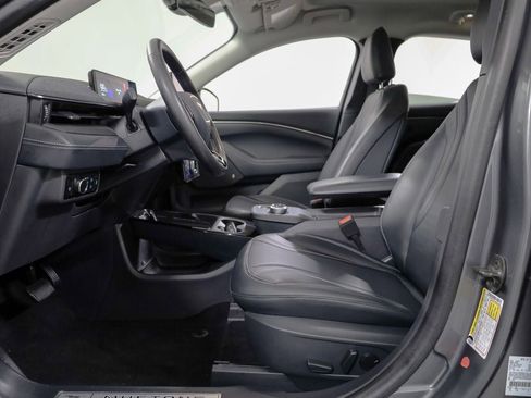 Used 2023 Ford Mustang Mach-E Premium image 25