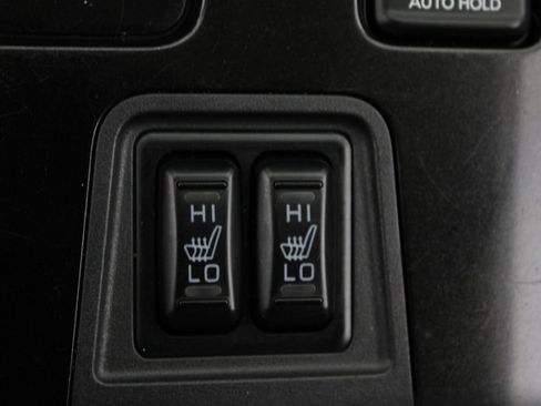 Used 2019 Mitsubishi Outlander ES AWD/4WD image 23