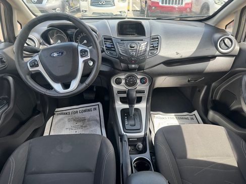 Used 2014 Ford Fiesta SE FWD image 9