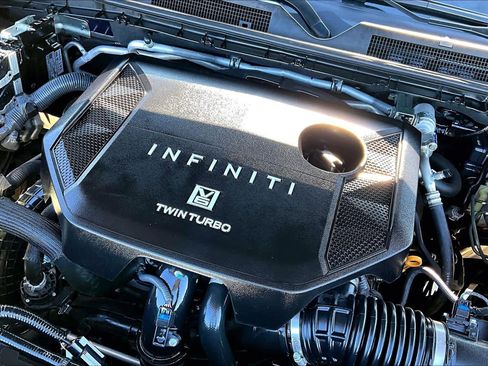 Used 2025 INFINITI QX80 Luxe RWD image 32