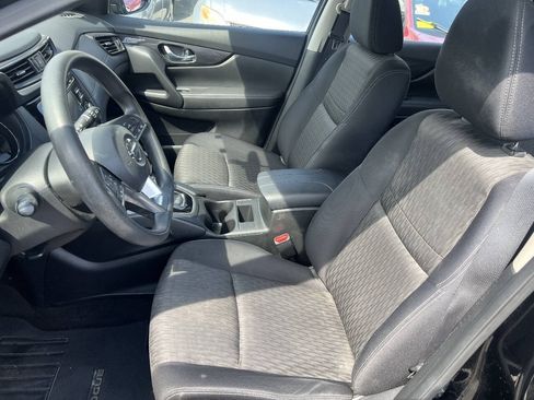 Used 2017 Nissan Rogue S AWD/4WD image 10