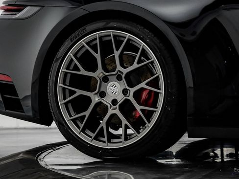 Used 2020 Porsche 911 Carrera 4S image 76