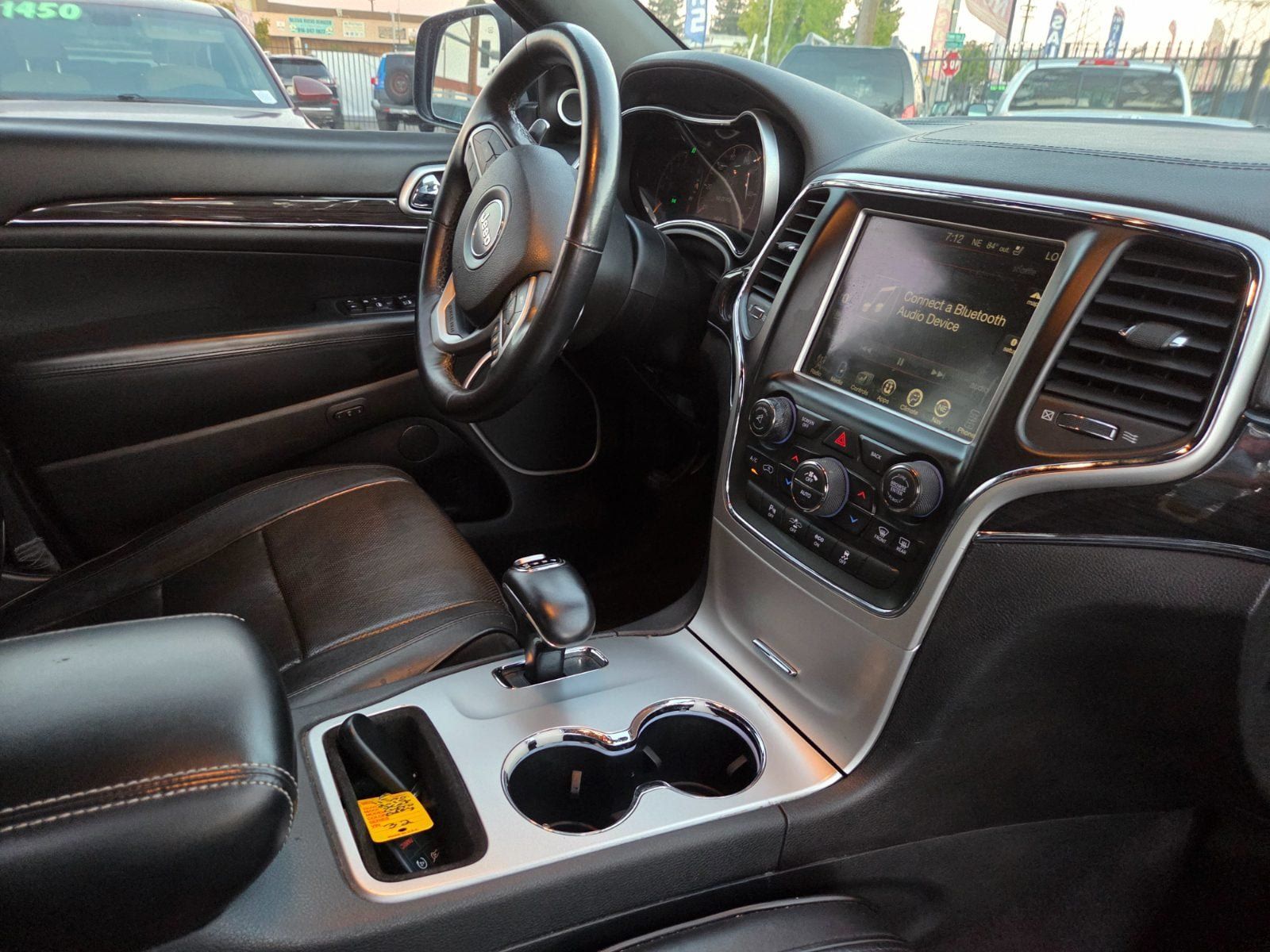 Used 2015 Jeep Grand Cherokee High Altitude RWD image 17