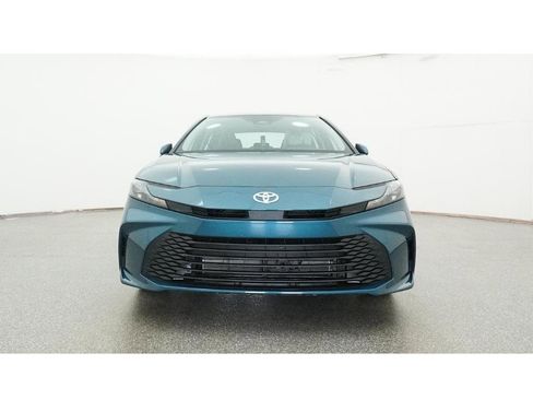 New 2026 Toyota Camry LE image 31